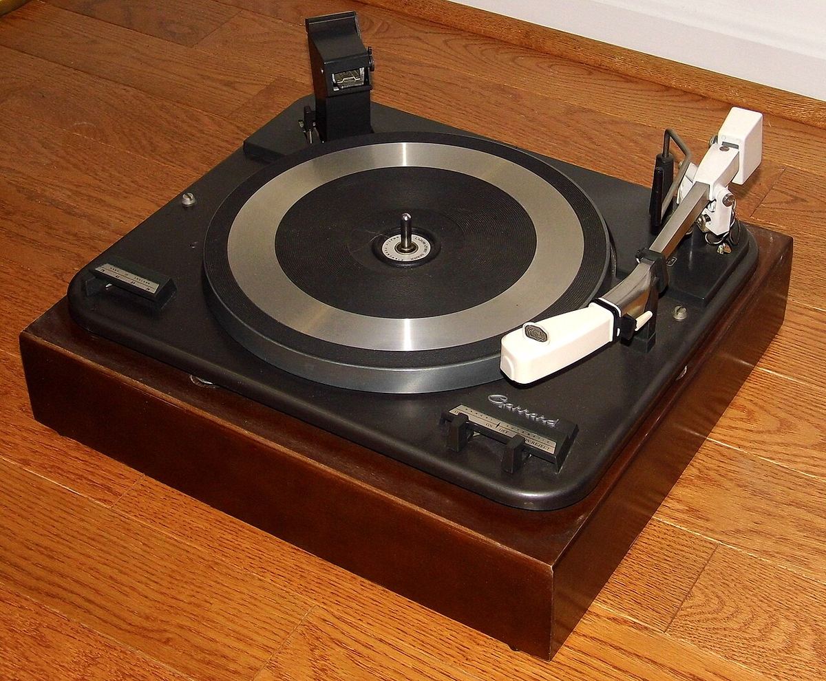 Vintage Garrard turntable in a wooden plinth