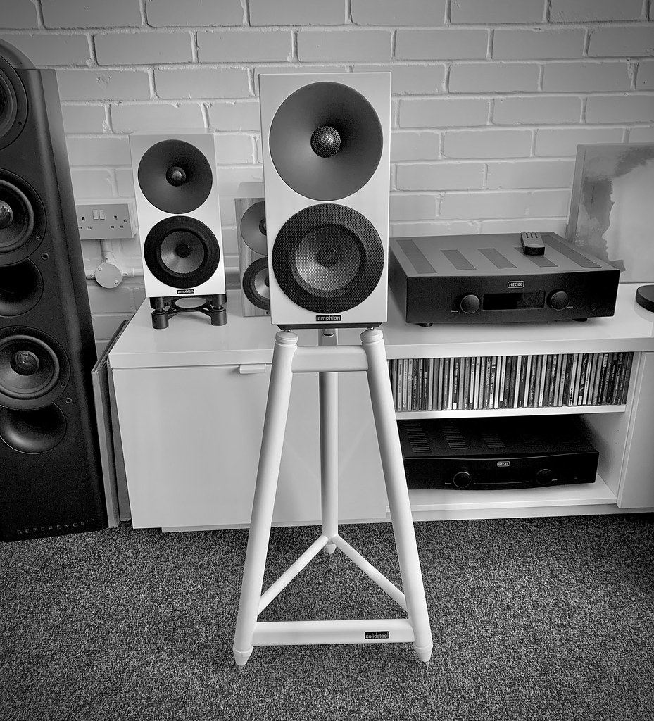 Amphion Argon 1 bookshelf speaker on a tall stand